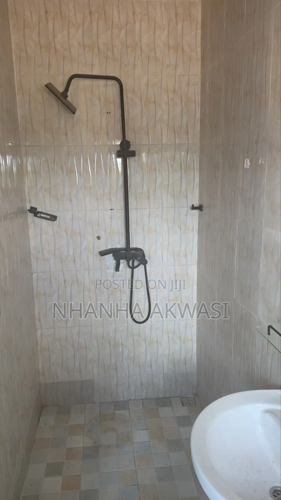 1bdrm Apartment in Klagon Ndc, Sakumono for rent