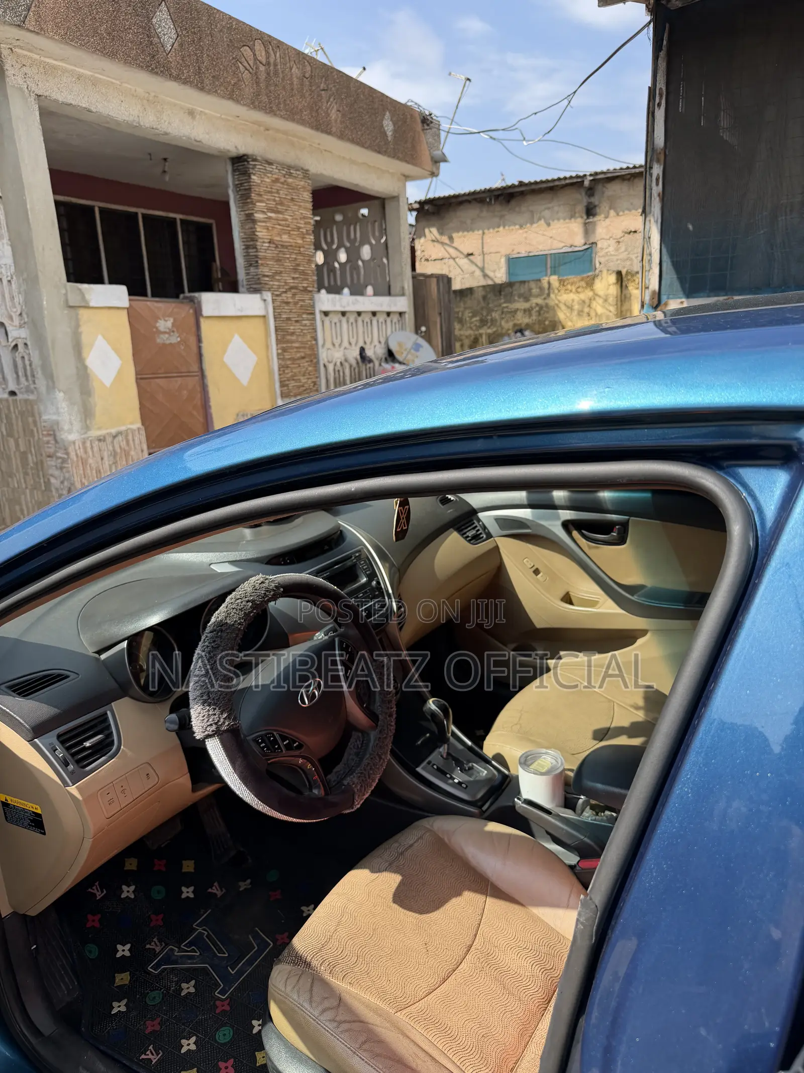 Hyundai Elantra Limited Sedan FWD (1.8L 4cyl 6A) 2013 Blue