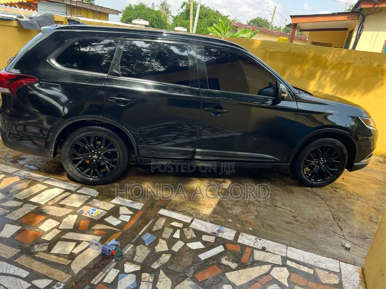 Mitsubishi Outlander SEL FWD 2018 Black