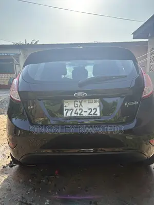 Ford Fiesta SE 4dr Hatchback (1.6L 4cyl 5M) 2014 Black