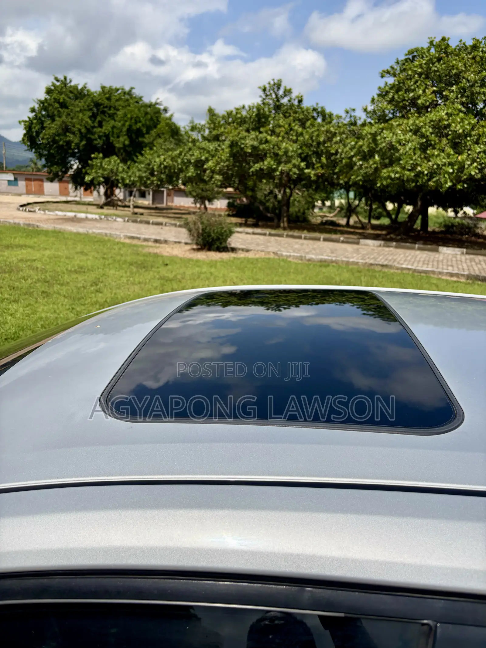 Toyota Corolla LE 2021 Silver