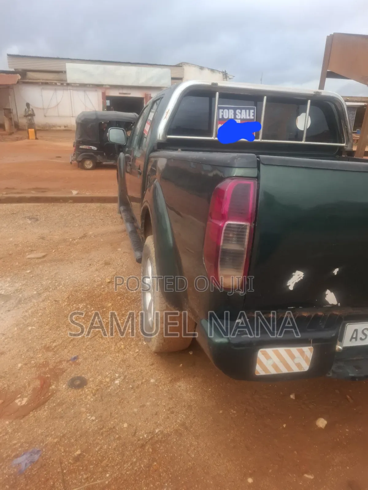 Nissan Navara 2014 Green