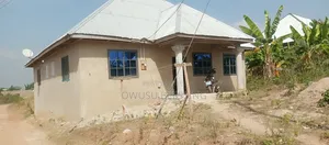 3bdrm House in Kona -Mountain High, Kwabre for sale