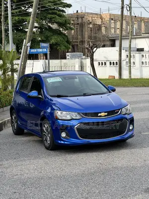 Chevrolet Sonic LT 2018 Blue