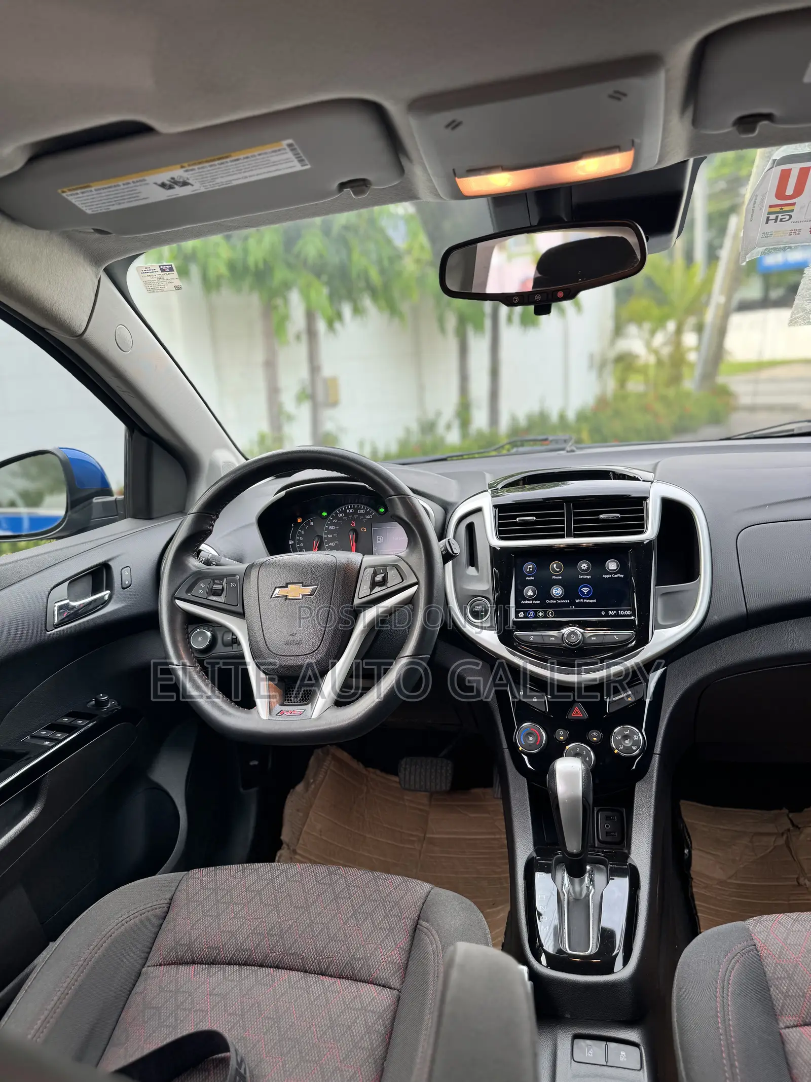 Chevrolet Sonic LT 2018 Blue