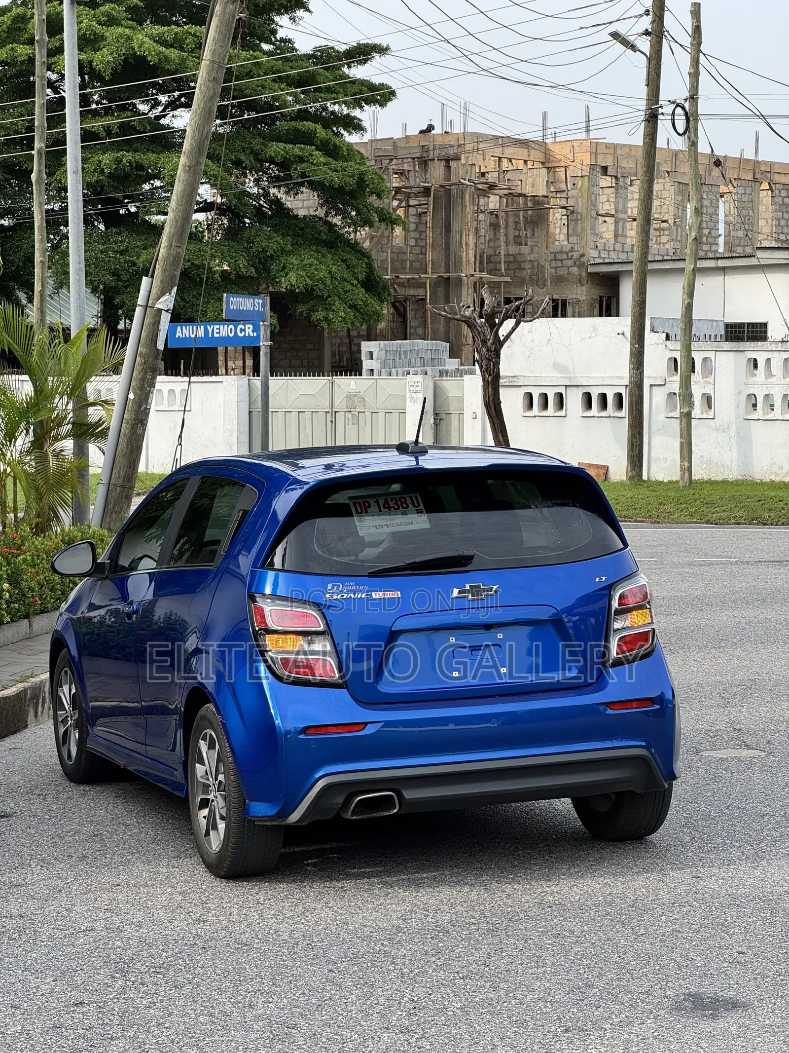Chevrolet Sonic LT 2018 Blue