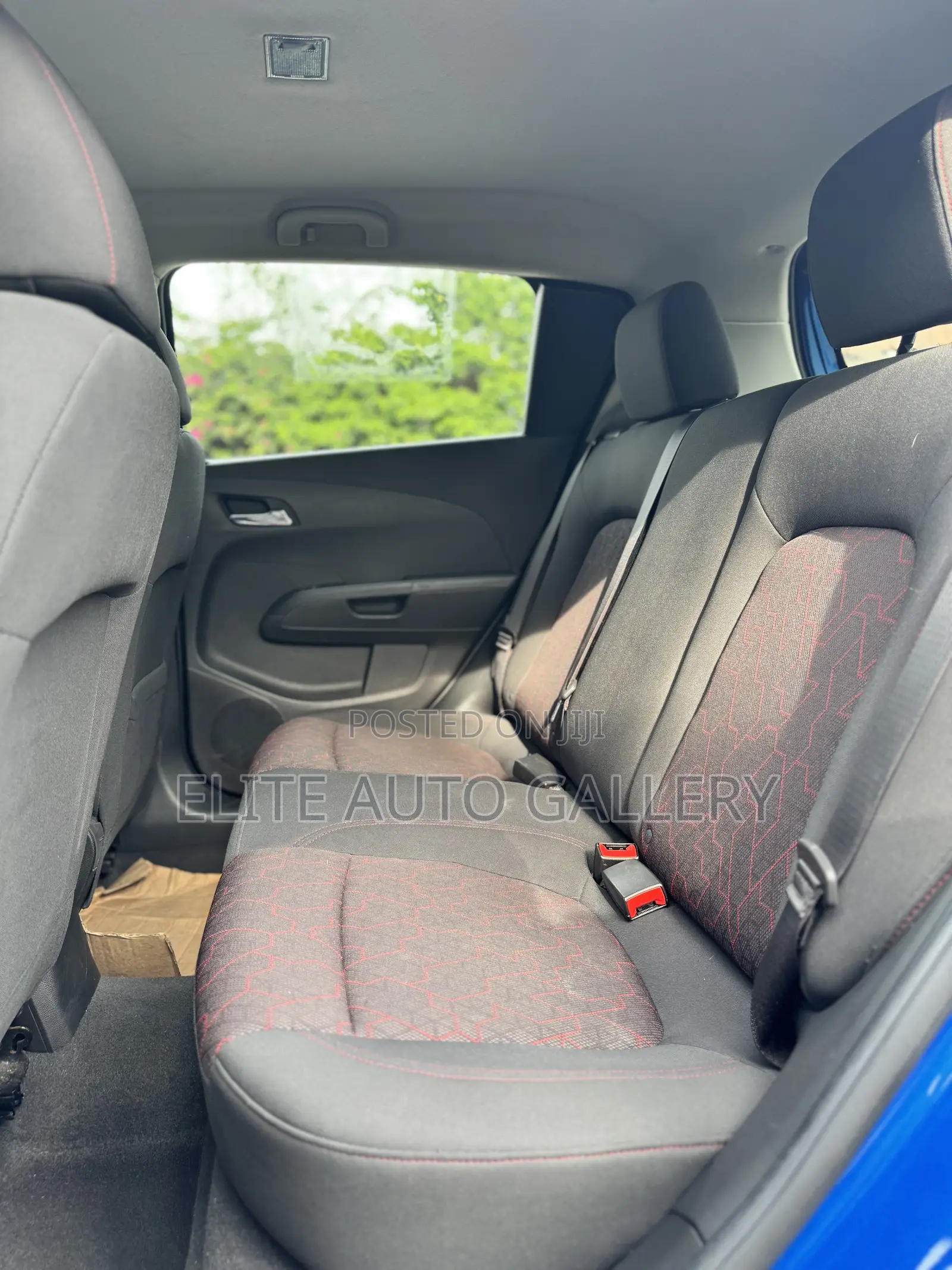 Chevrolet Sonic LT 2018 Blue