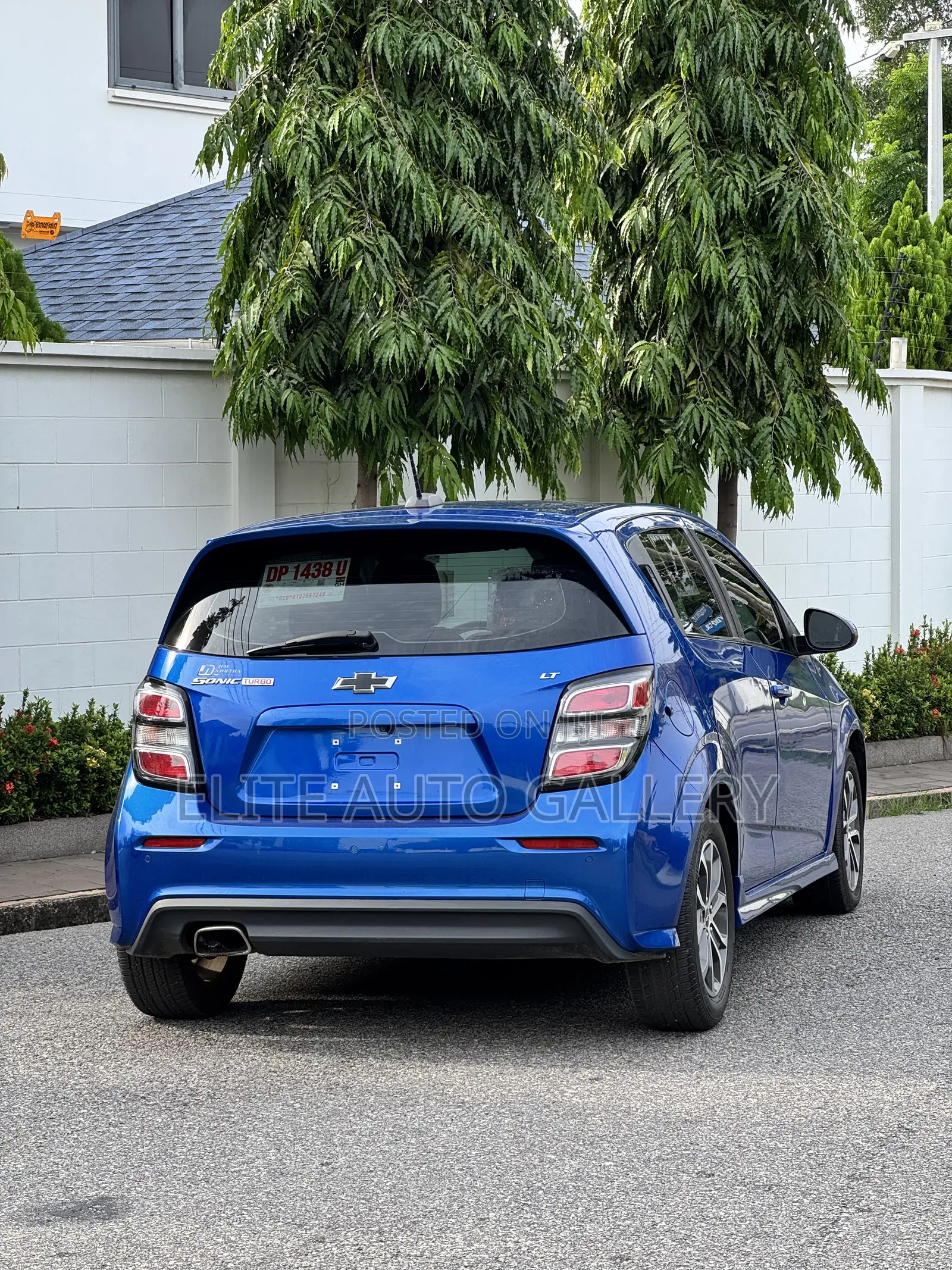 Chevrolet Sonic LT 2018 Blue