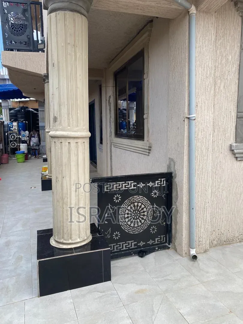 1bdrm Room & Parlour in Police Station, Ga East Municipal for rent