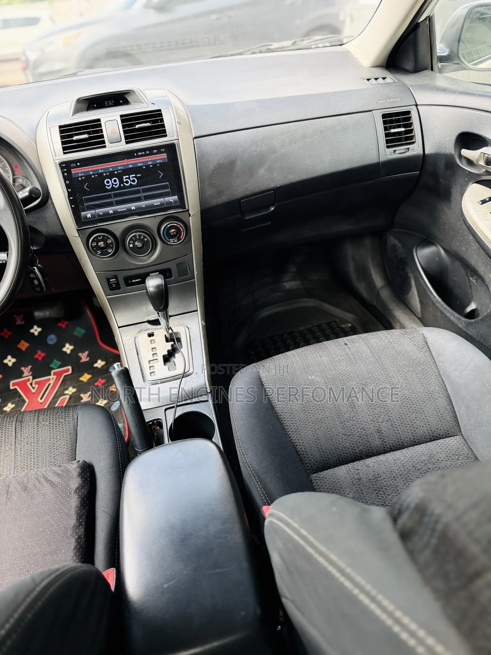 Toyota Corolla S 4dr Sedan (1.8L 4cyl 4A) 2012 White