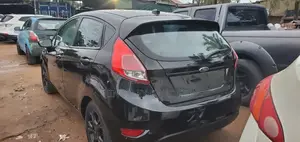 Ford Fiesta SE 4dr Hatchback (1.6L 4cyl 5M) 2014 Black