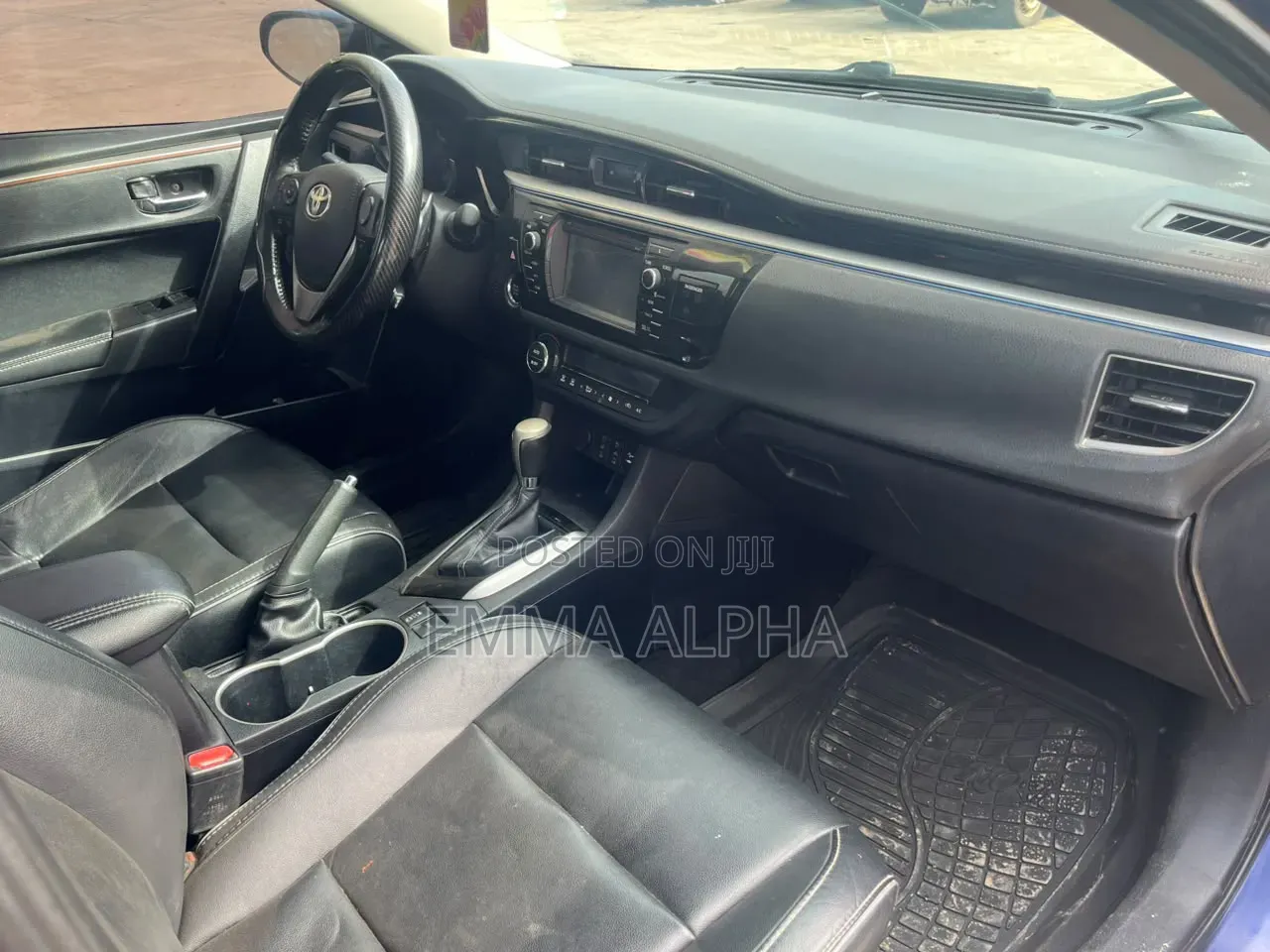 Toyota Corolla 2016 Blue