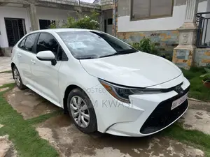 Toyota Corolla L 2020 Off white