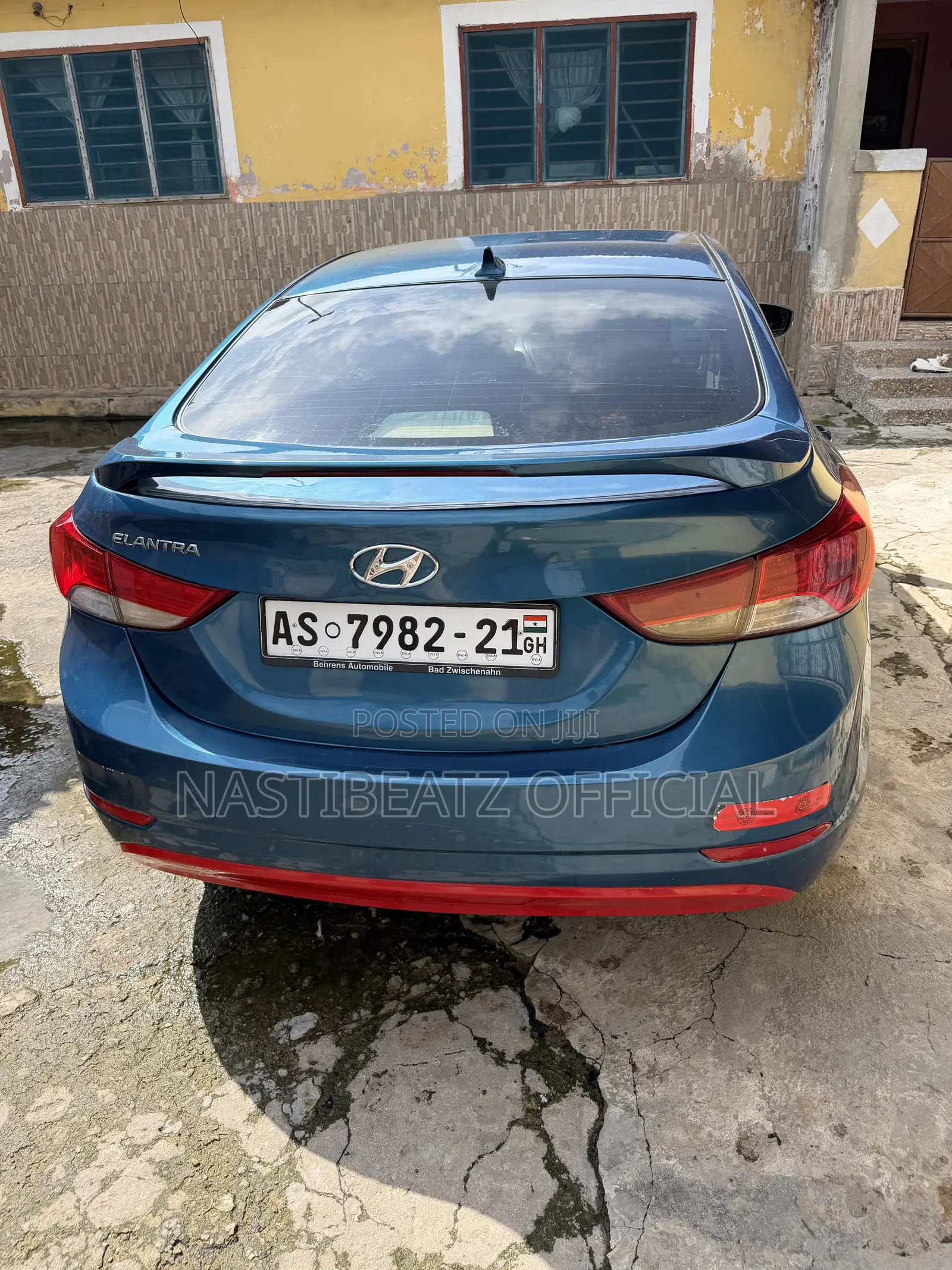 Hyundai Elantra Limited Sedan FWD (1.8L 4cyl 6A) 2013 Blue