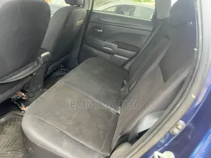 Mitsubishi Outlander 2015 Blue
