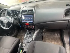 Mitsubishi Outlander 2015 Blue