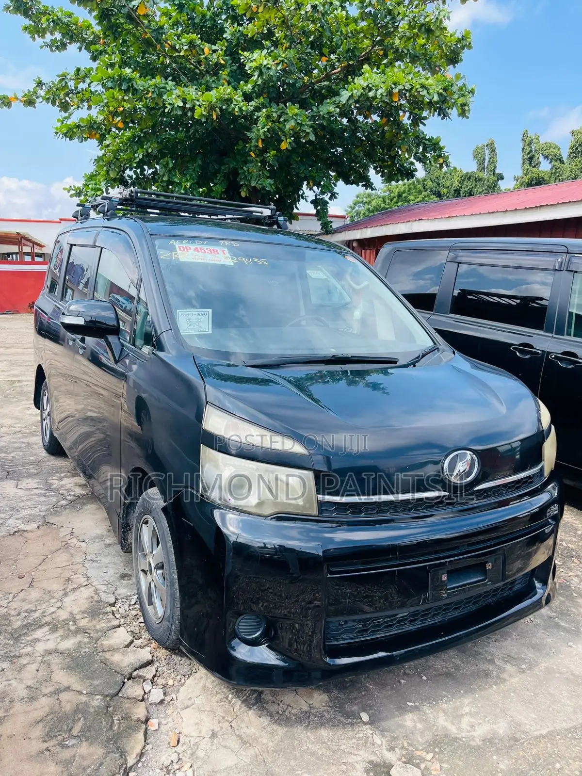 Toyota Voxy 2010 Black