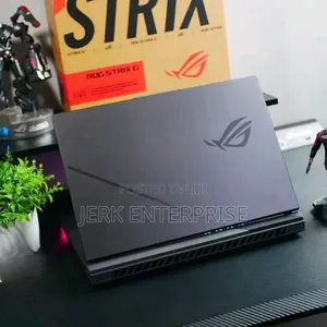 New Laptop Asus ROG Strix G17 16GB Intel Core i7 SSD 1T