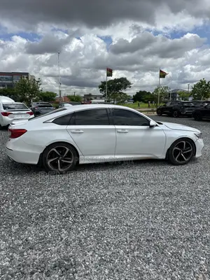 Honda Accord Sport 2018 White