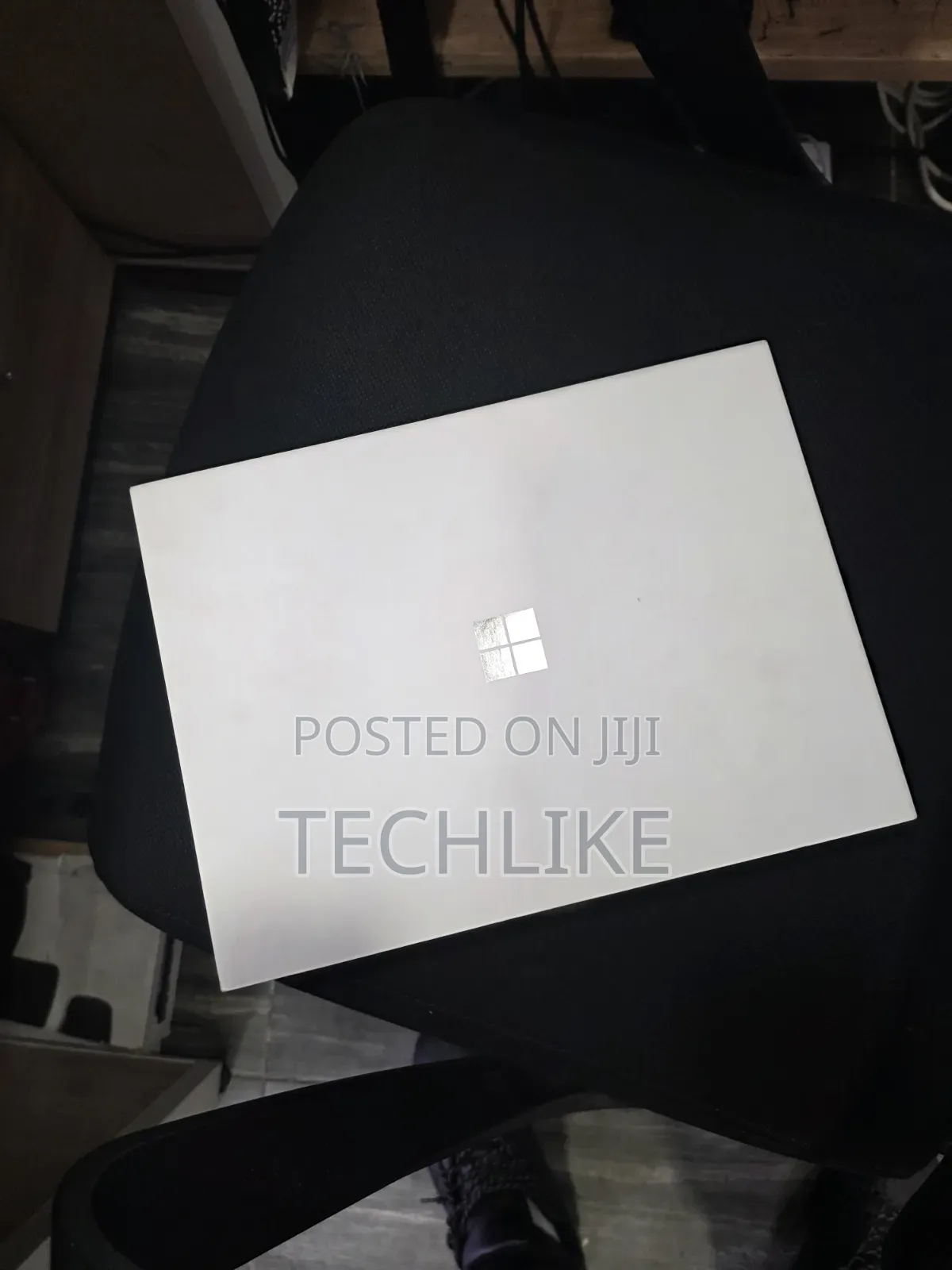 New Microsoft Surface Pro 11th Edition, a Copilot+ PC 16GB SSD 512GB
