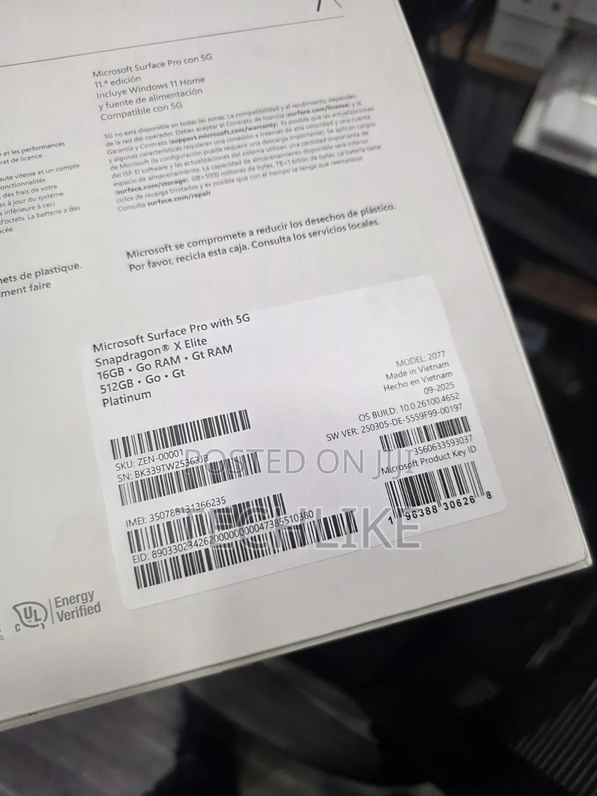 New Microsoft Surface Pro 11th Edition, a Copilot+ PC 16GB SSD 512GB
