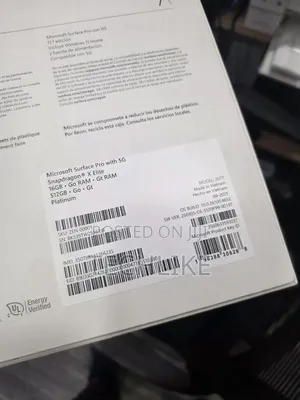 New Microsoft Surface Pro 11th Edition, a Copilot+ PC 16GB SSD 512GB