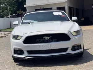Ford Mustang EcoBoost Convertible 2018 White