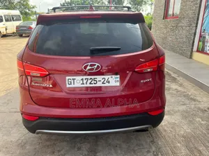 Hyundai Santa Fe 2014 Red