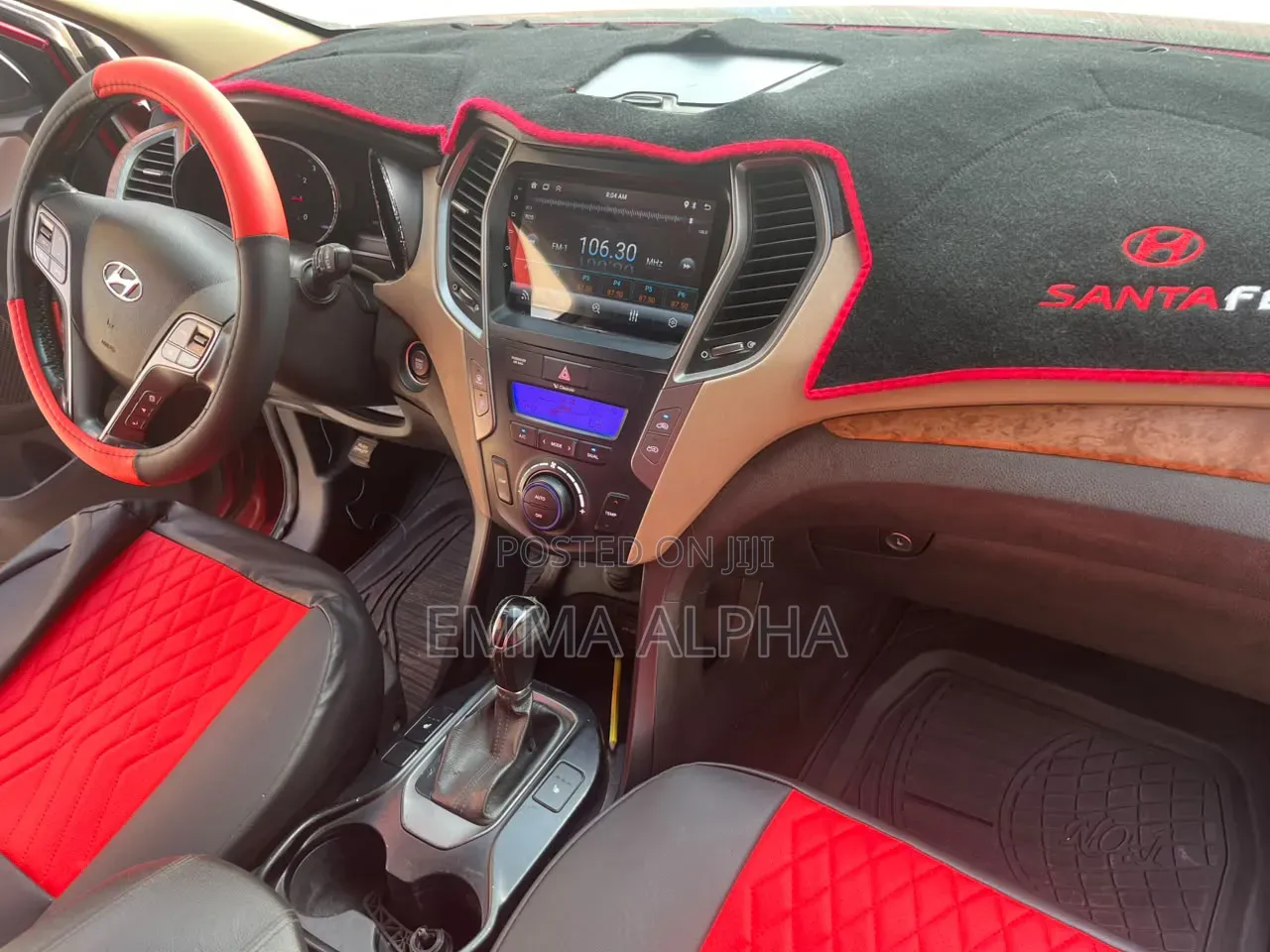 Hyundai Santa Fe 2014 Red