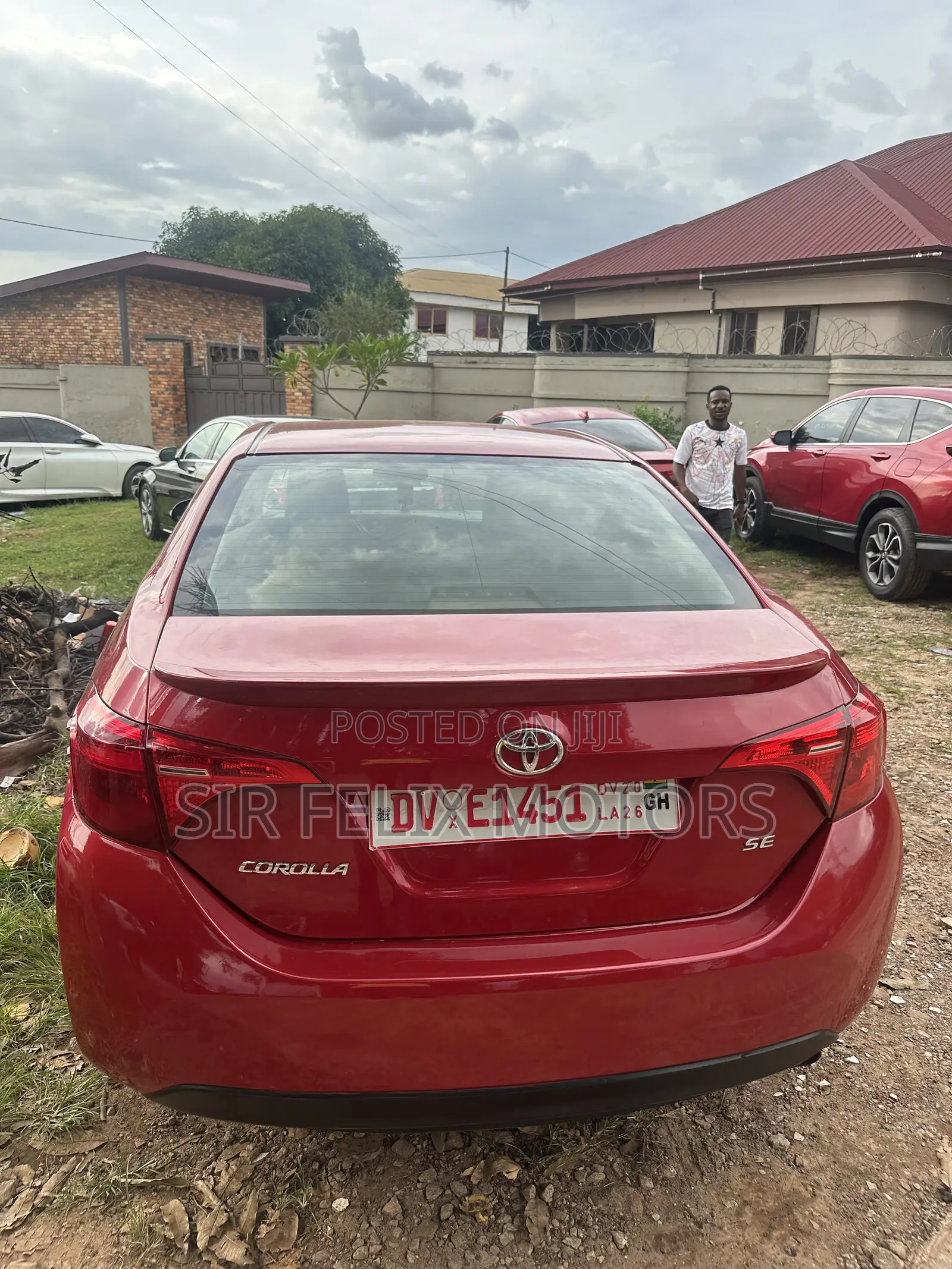 Toyota Corolla SE (1.8L 4cyl 2A) 2018 Red