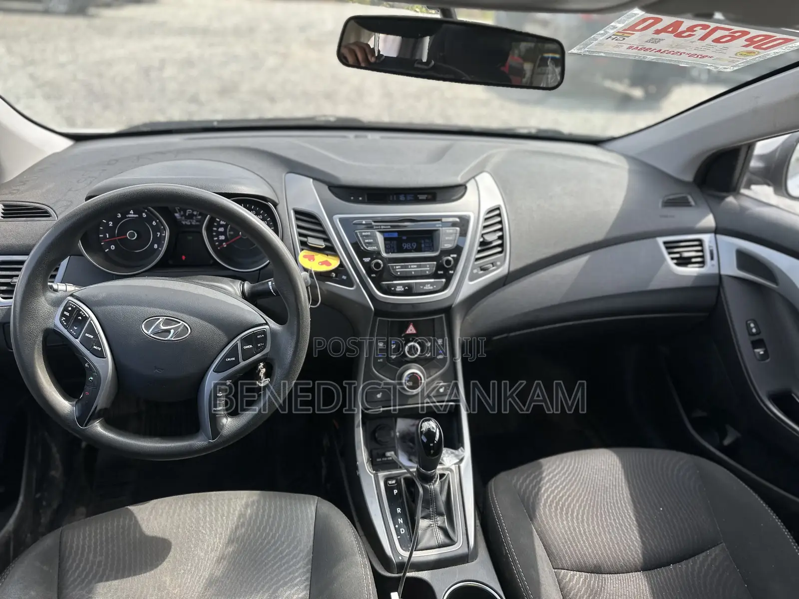 Hyundai Elantra 2015 Silver