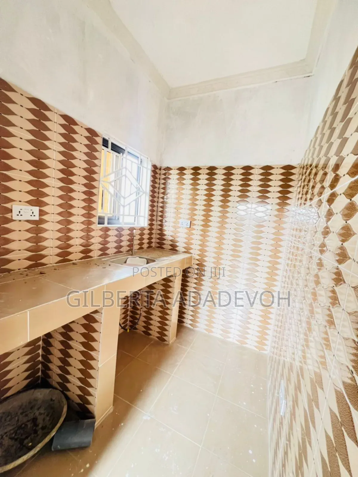 1bdrm Apartment in Borga Homes, Danfa for rent