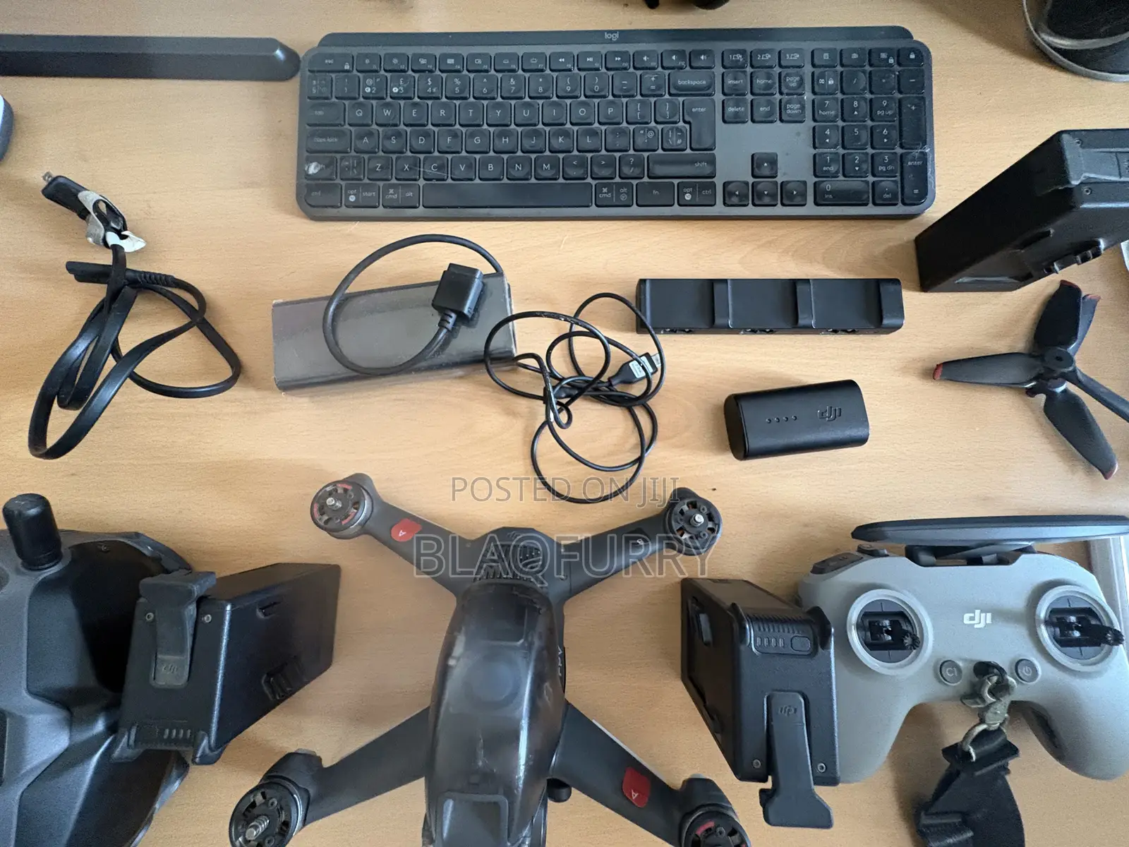 Dji FPV Combo + Fly More Kit + Full Accessories (Neatly Used)