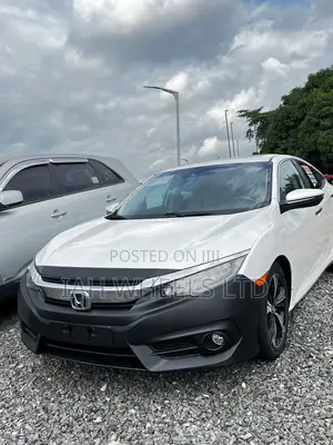 Honda Civic Touring 4dr Sedan (1.5L 4cyl) 2016 White