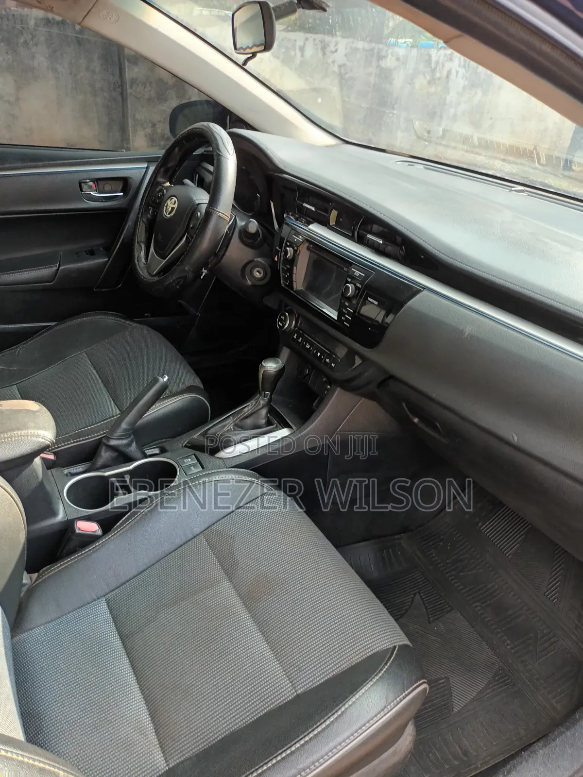 Toyota Corolla 2016 Blue