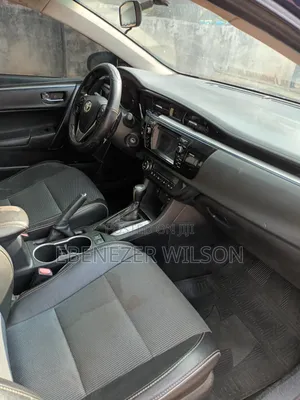 Toyota Corolla 2016 Blue