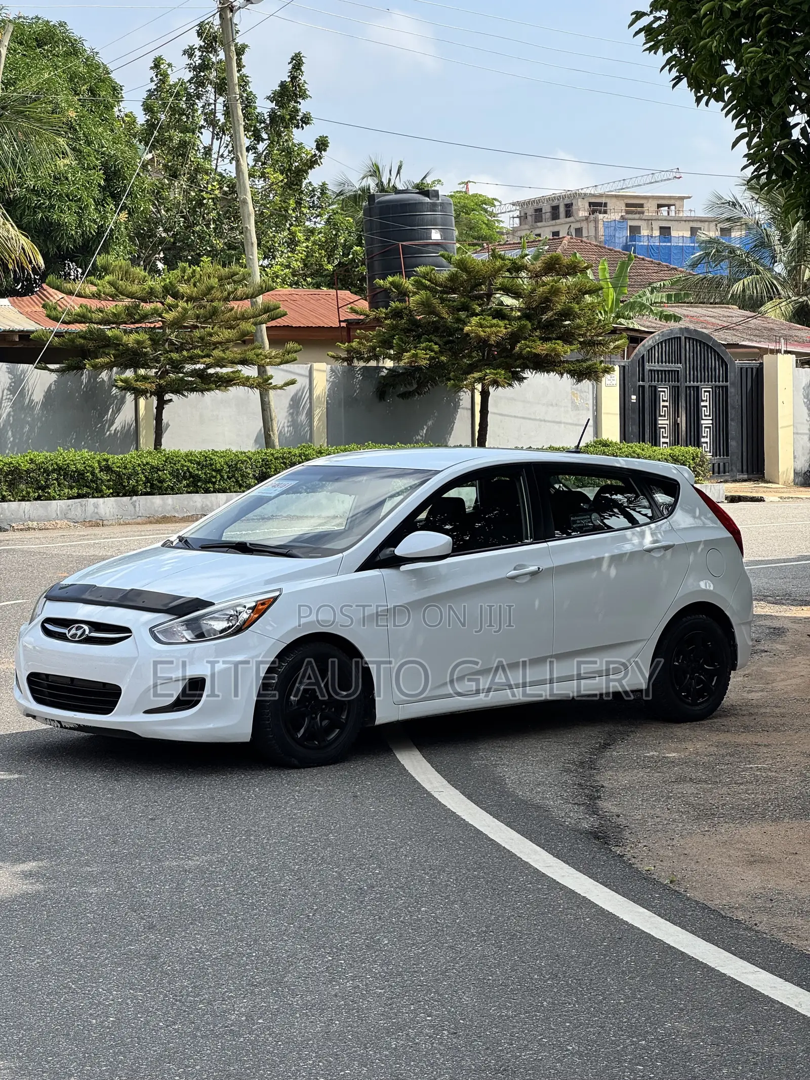 Hyundai Elantra ECO Sedan FWD (1.4L 4cyl 7A) 2017 White