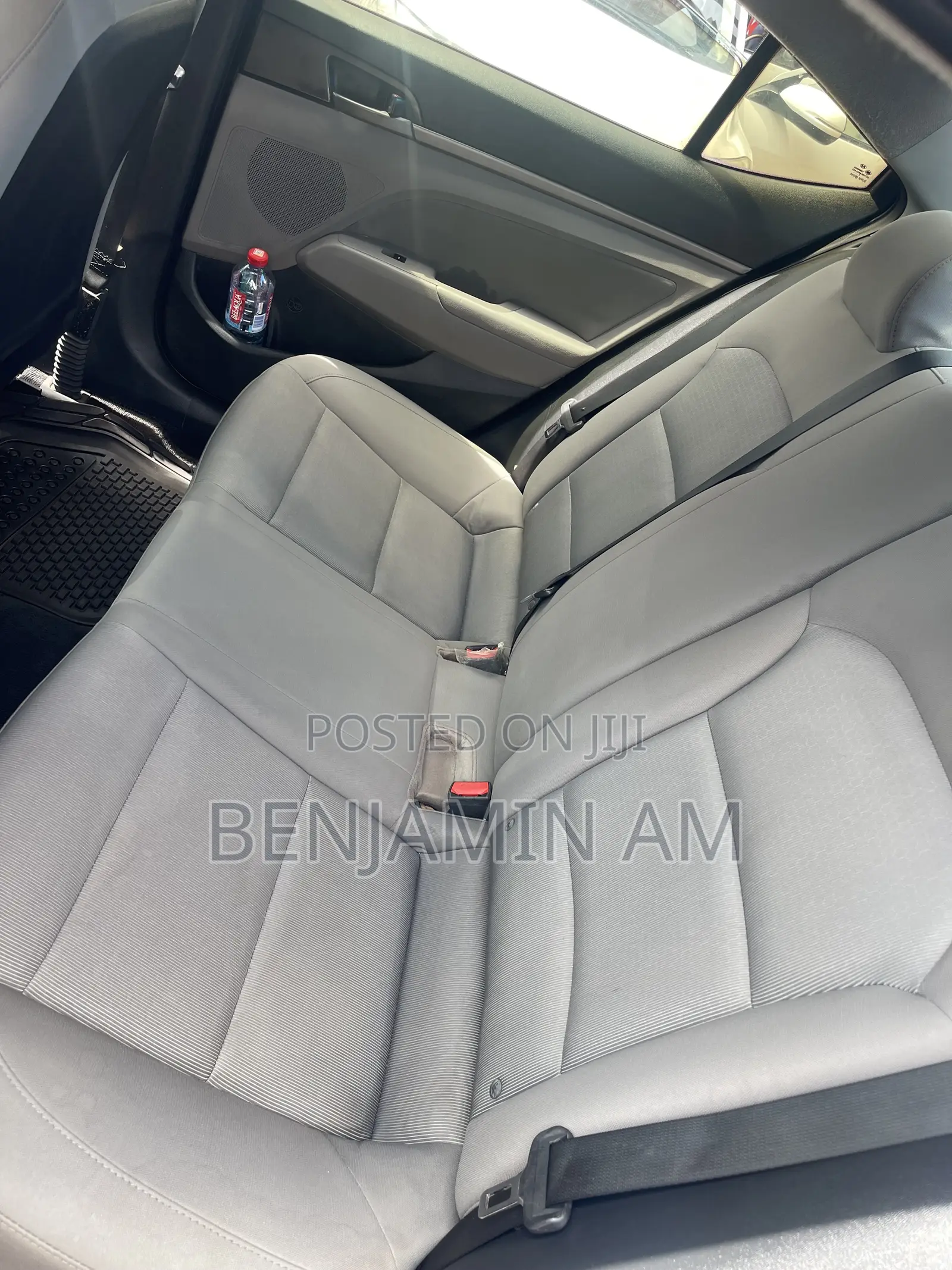 Hyundai Elantra SE 2018 Blue