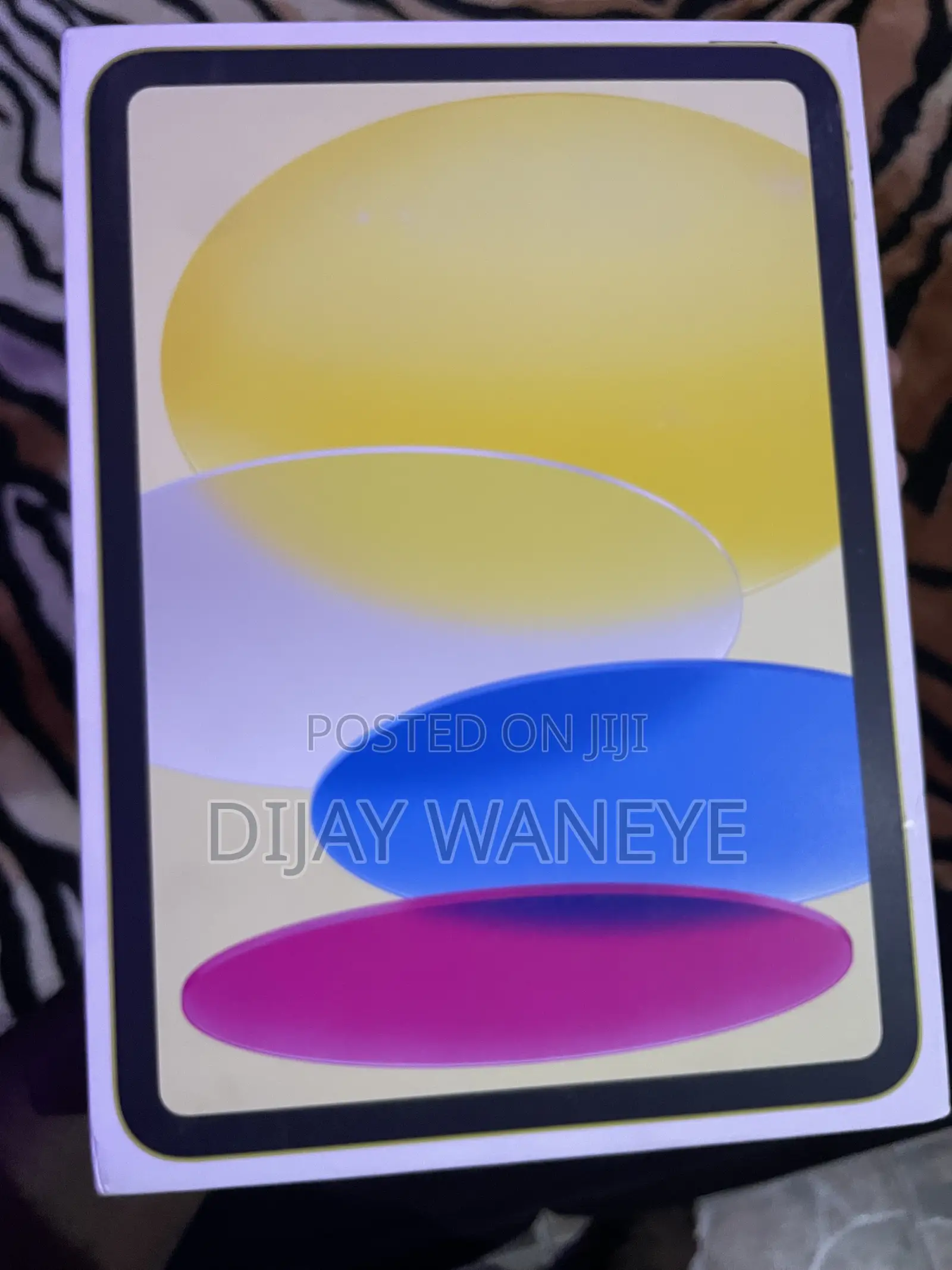 New Apple iPad Air 128 GB Yellow