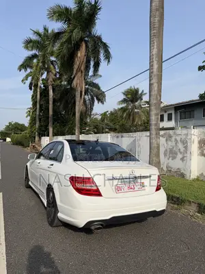 Mercedes-Benz C250 2013 White