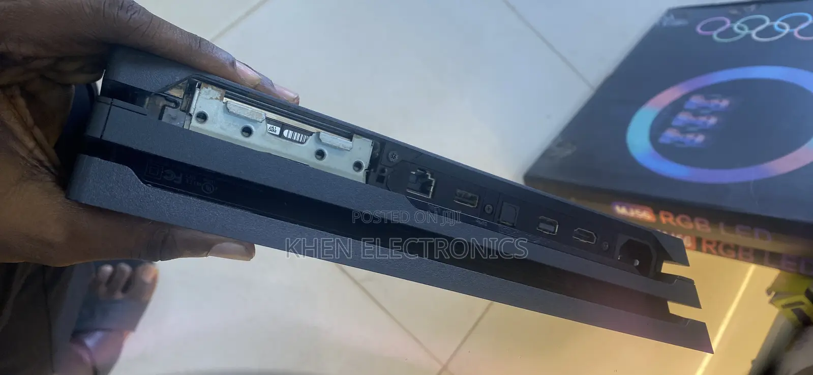 Ps4 Console