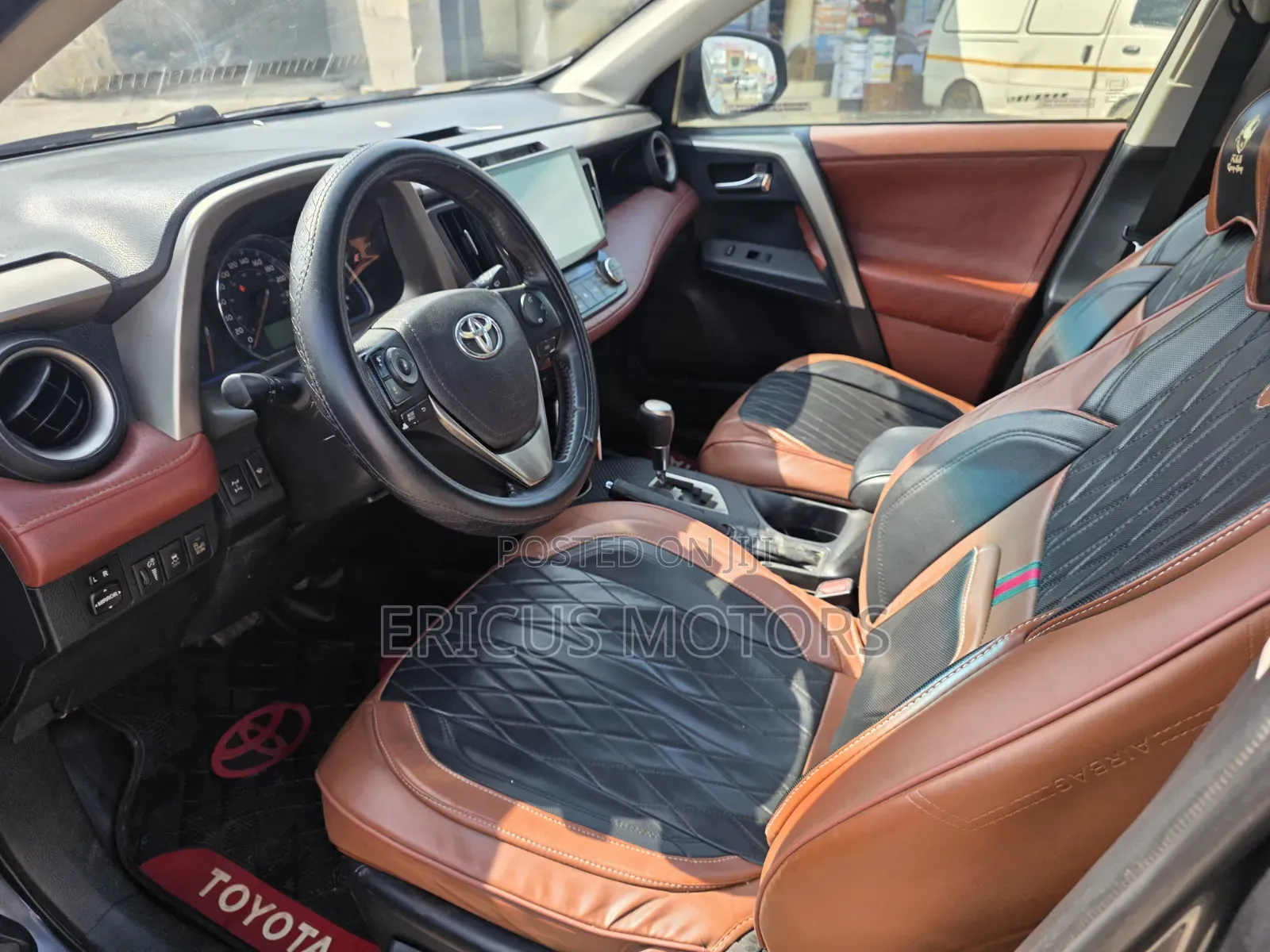 Toyota RAV4 Limited 4dr SUV (2.5L 4cyl 6A) 2014 Black