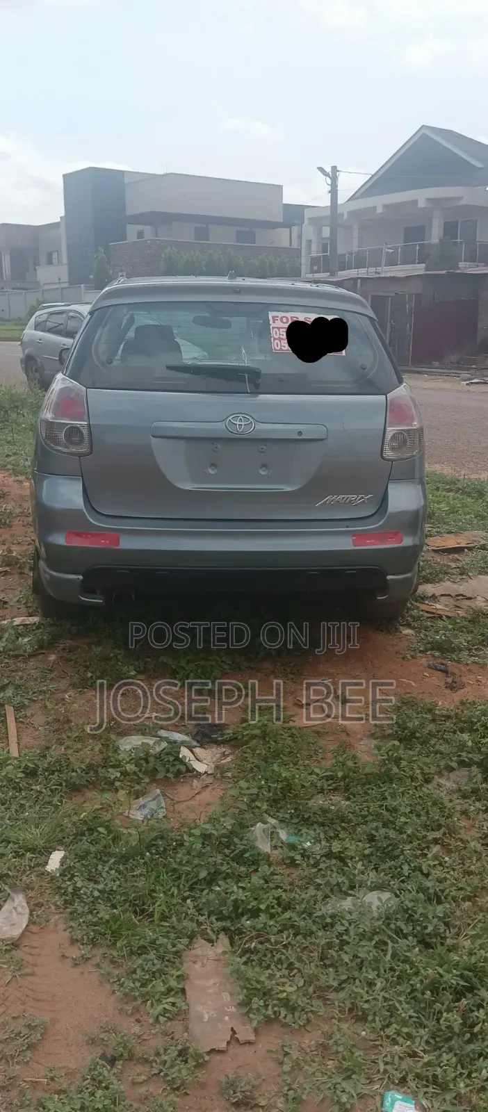 Toyota Matrix Hatchback FWD (1.8L 4cyl 5M) 2009 Gray