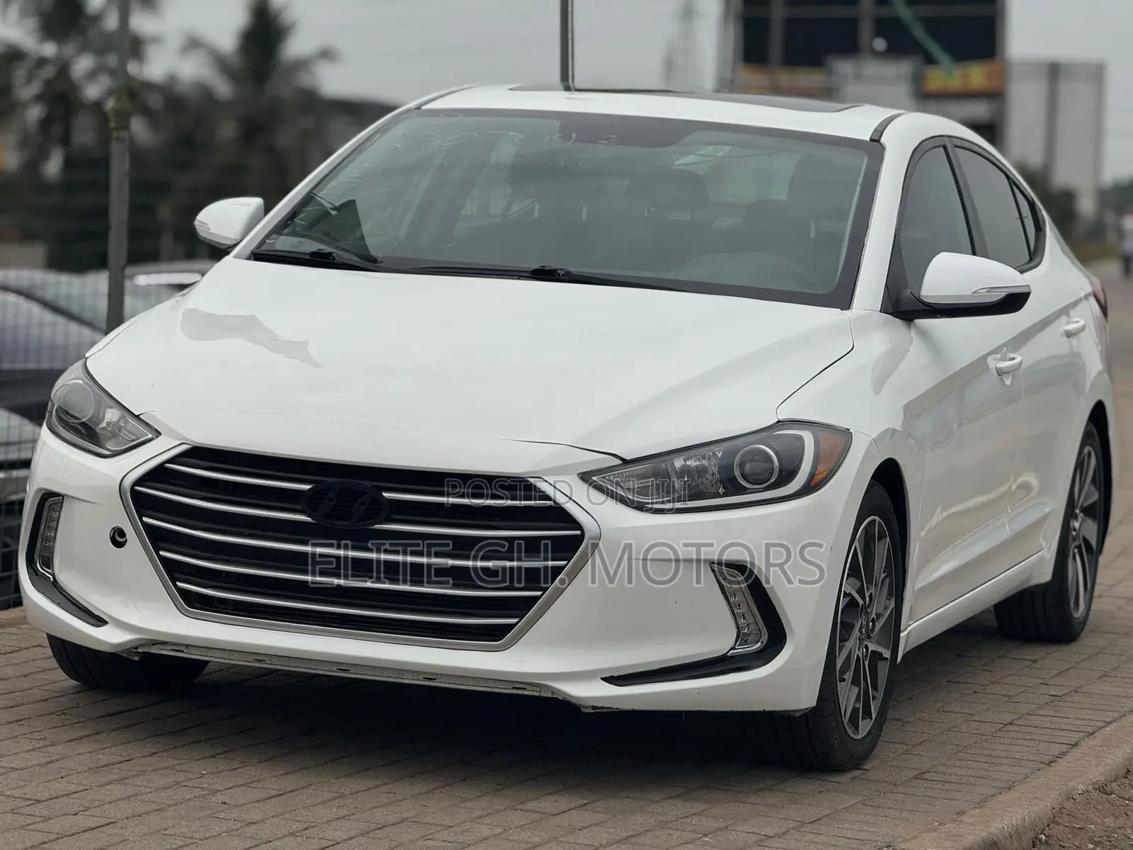 Hyundai Elantra 2017 White