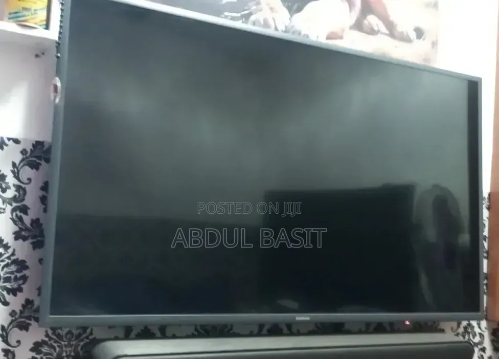 Samsung 43" Smart Tv – Crystal Clear Entertainment