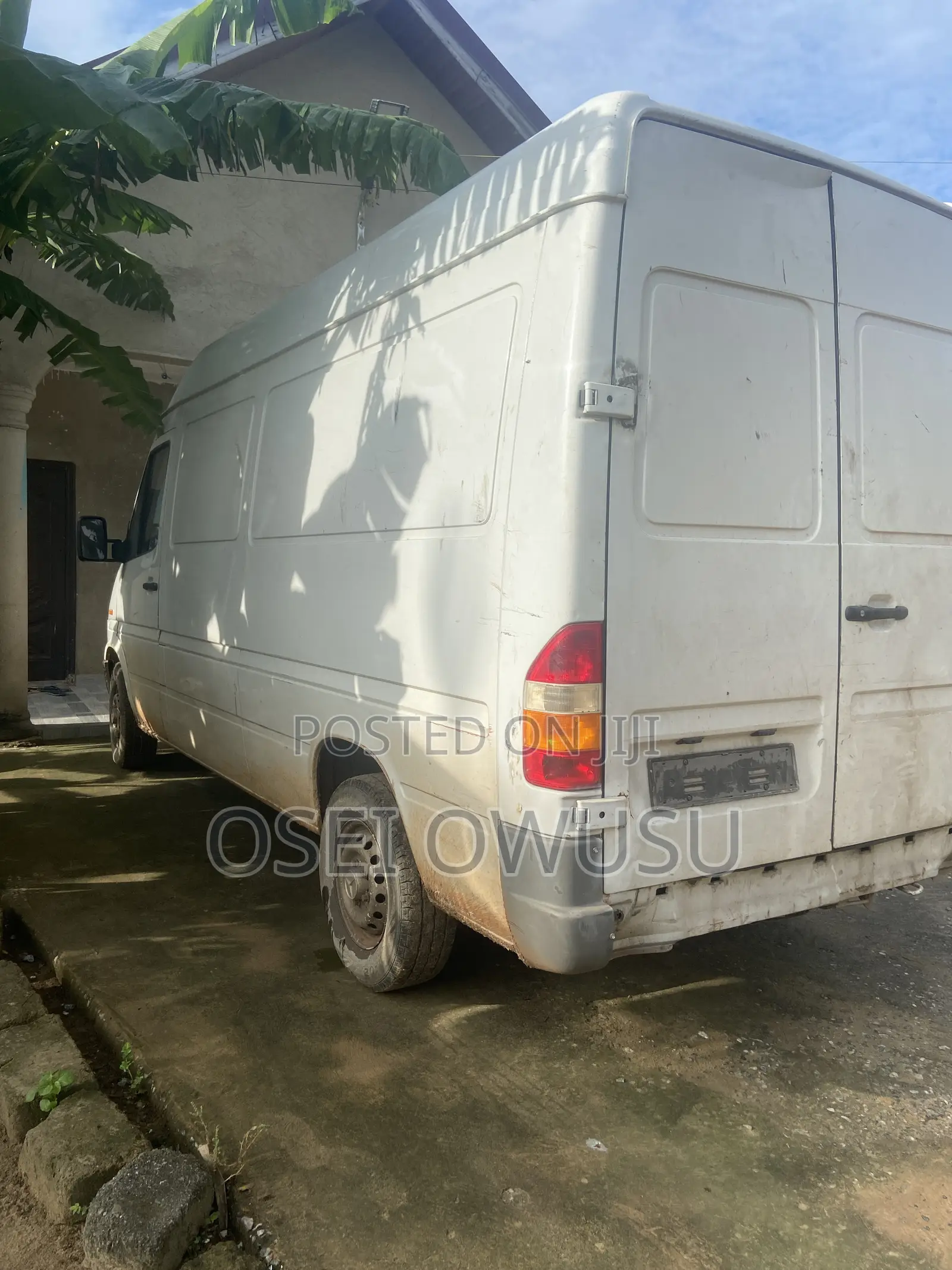 Mercedes-Benz Sprinter 2005 White