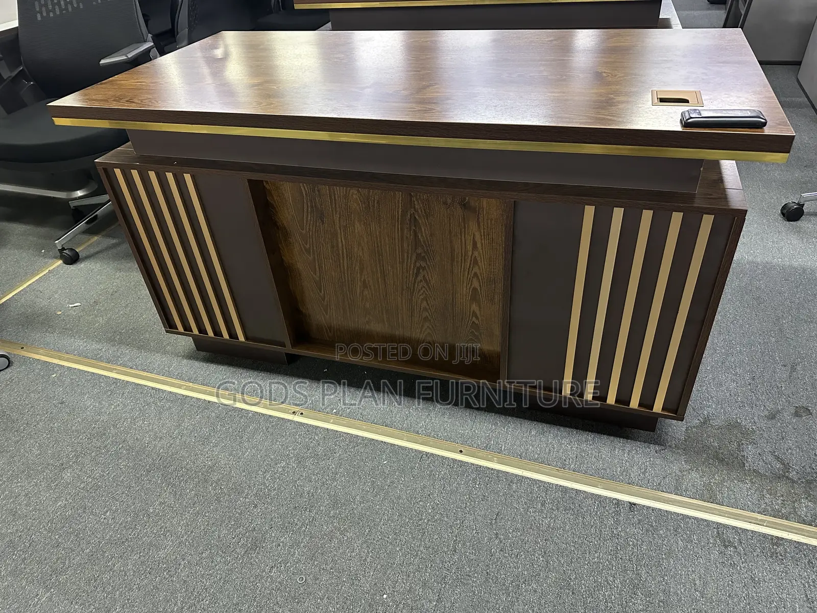 Office Table 1.4 (20-14g)