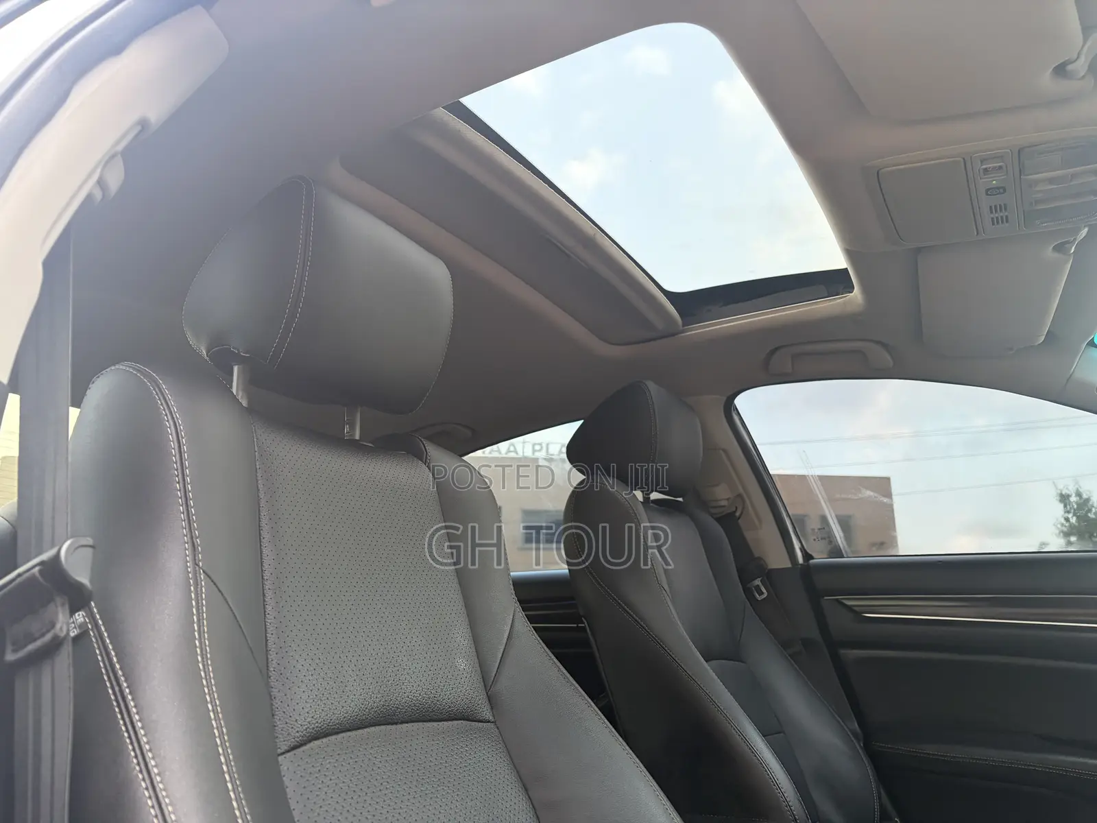 Honda Accord Touring 2018 White