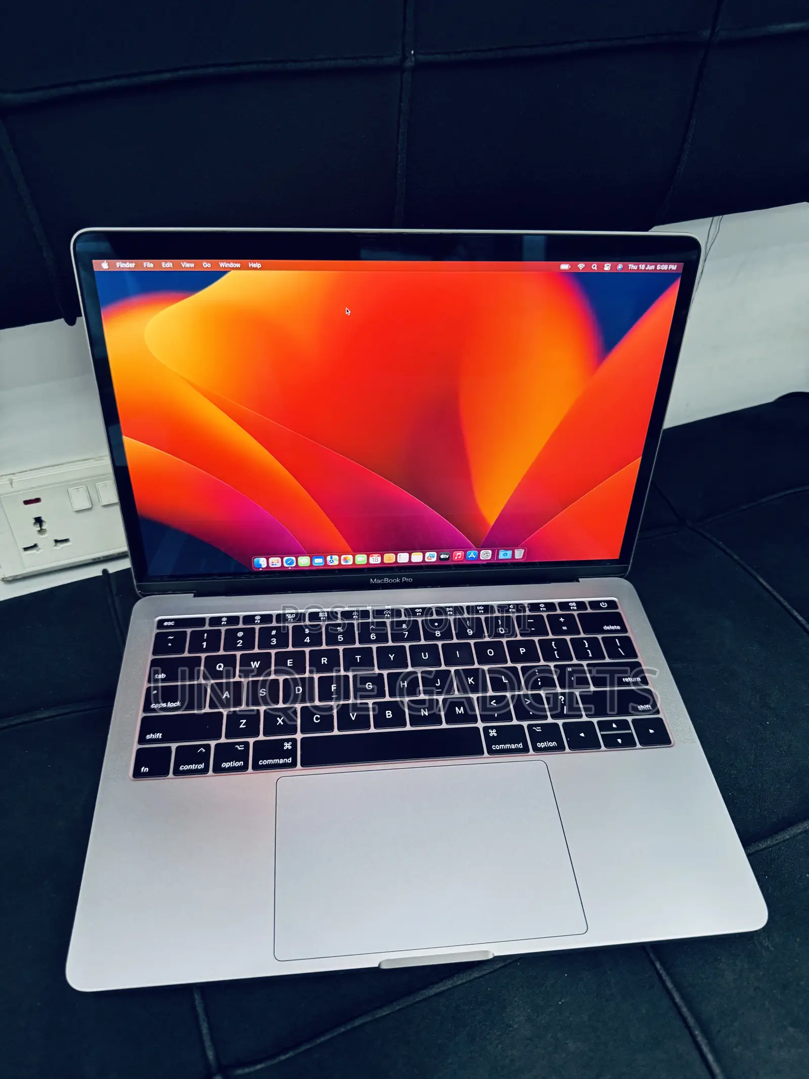 Laptop Apple MacBook Pro 2017 16GB Intel Core i7 SSD 256GB
