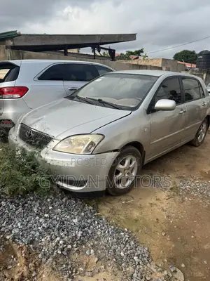 Toyota Corolla 1.4 VVT-i 2006 Gold